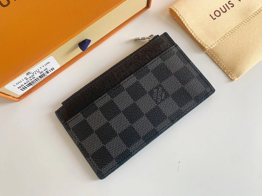 Flexible 1288 Louis Vuitton Card Case For Unisex