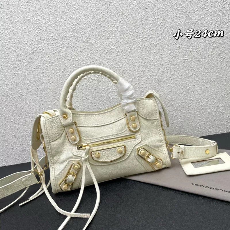 Flexible 1356 Balenciaga AAA Quality Handbags For Women