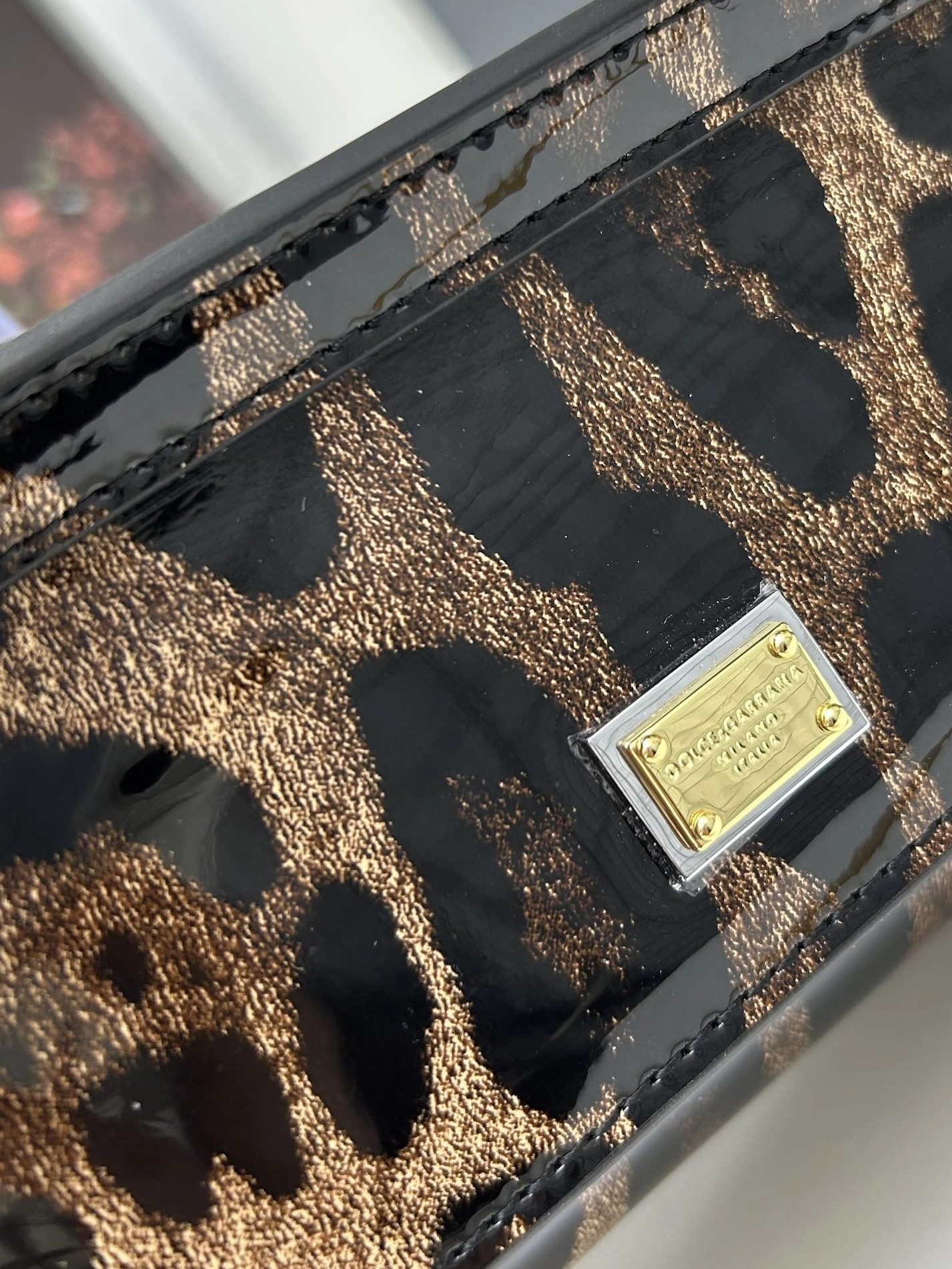 Flexible 1444 Dolce & Gabbana D&G AAA Quality Messenger Bags For Women