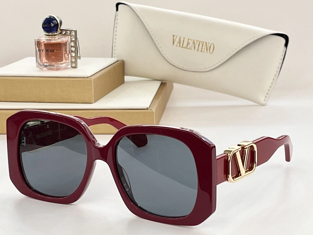 Flexible 1507 Valentino AAA Quality Sunglasses