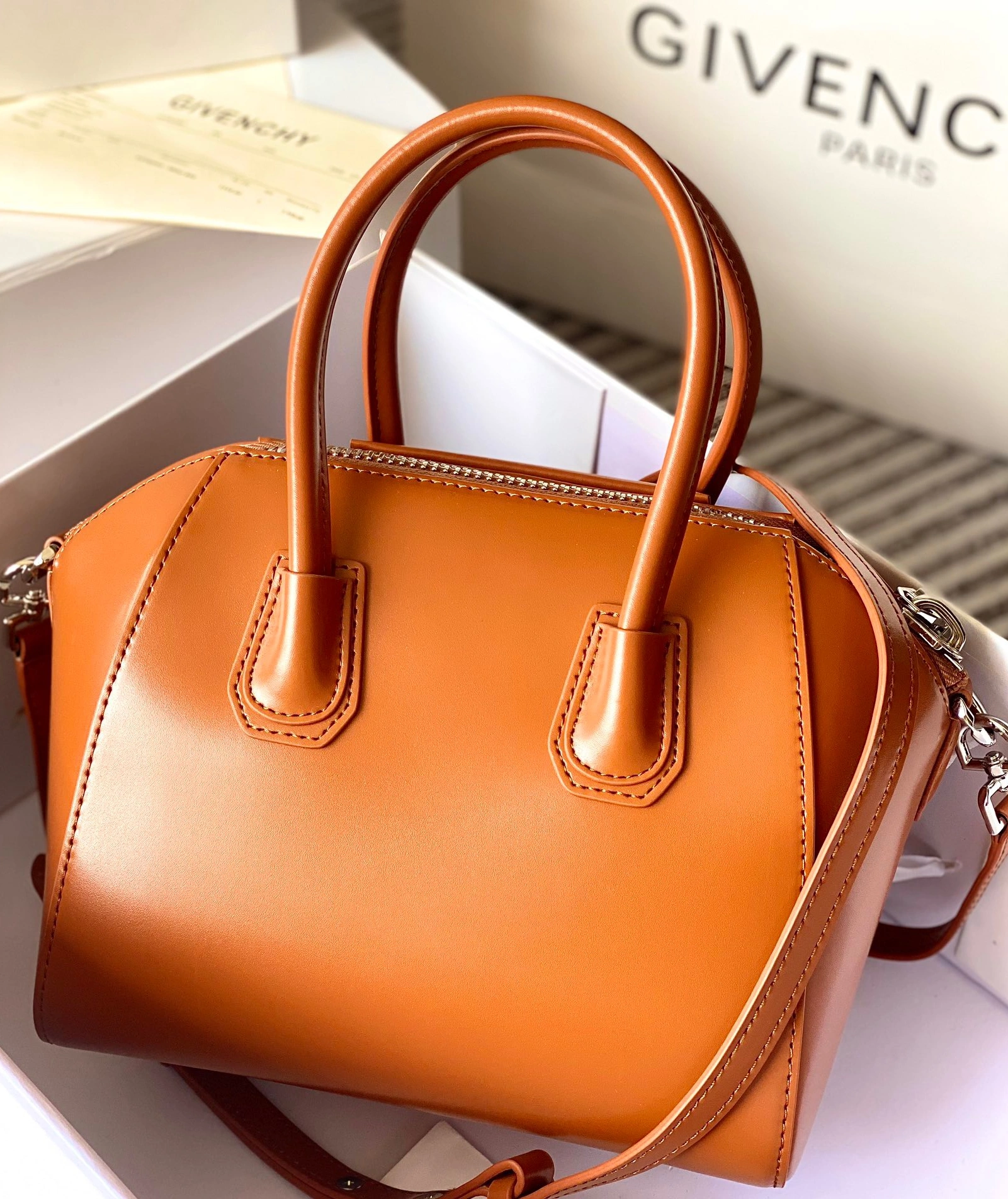 Flexible 1663 Givenchy AAA Quality Handbags For Women