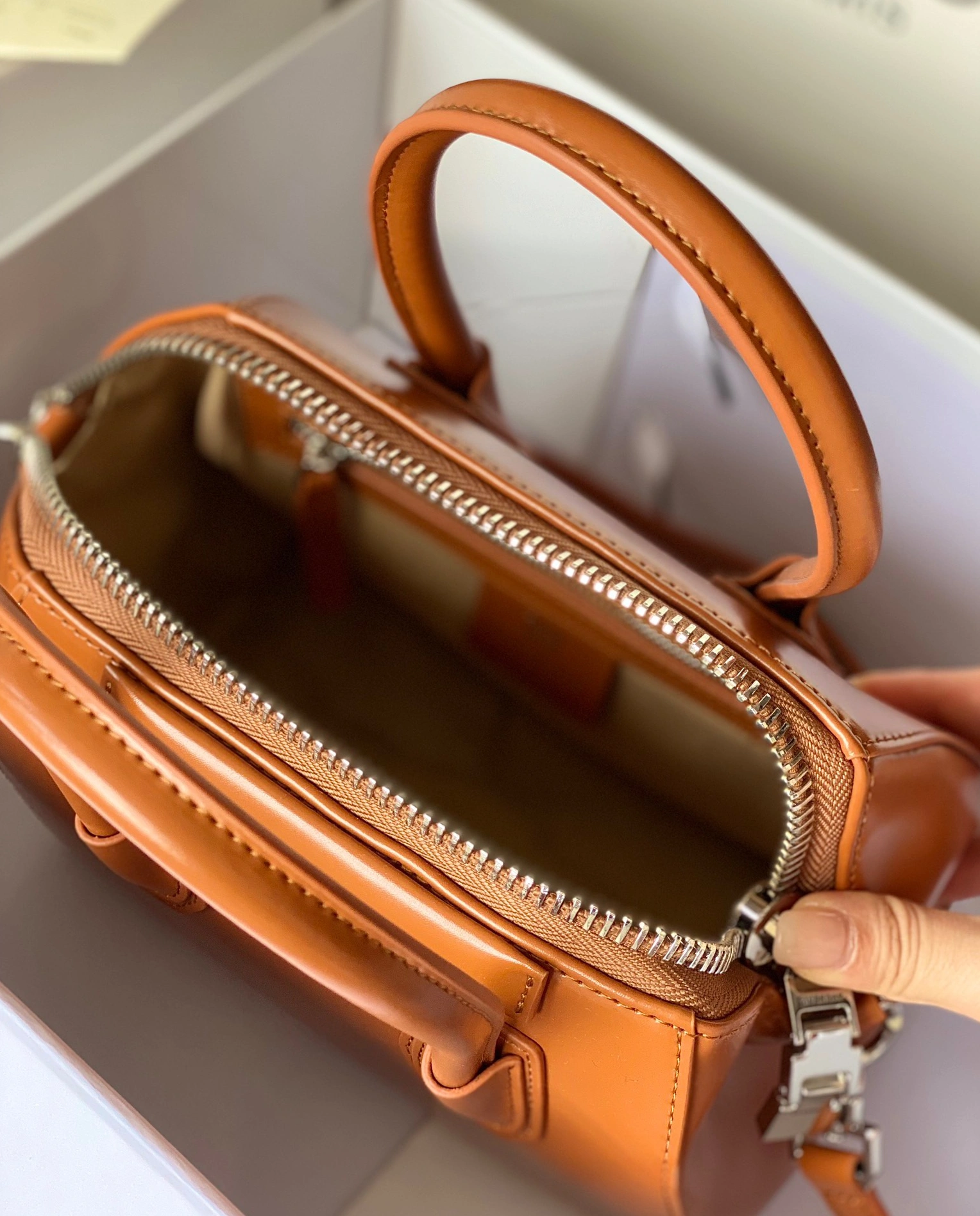 Flexible 1663 Givenchy AAA Quality Handbags For Women