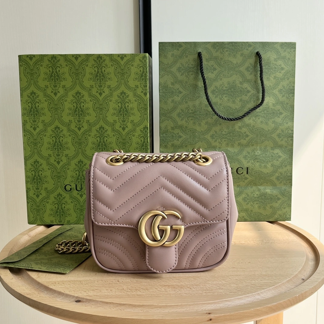 Flexible 1725 Gucci AAA Quality Messenger Bags For Women