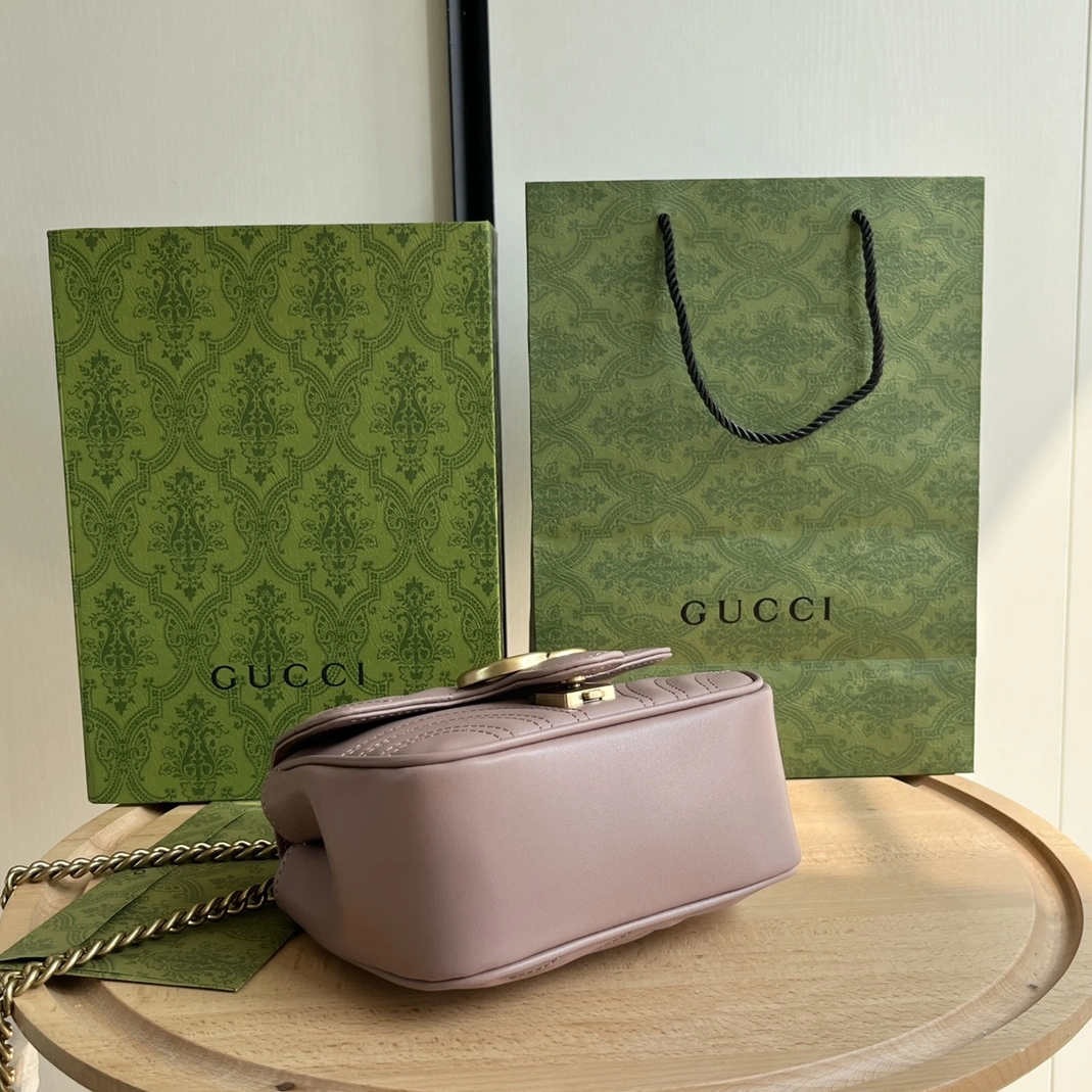 Flexible 1725 Gucci AAA Quality Messenger Bags For Women