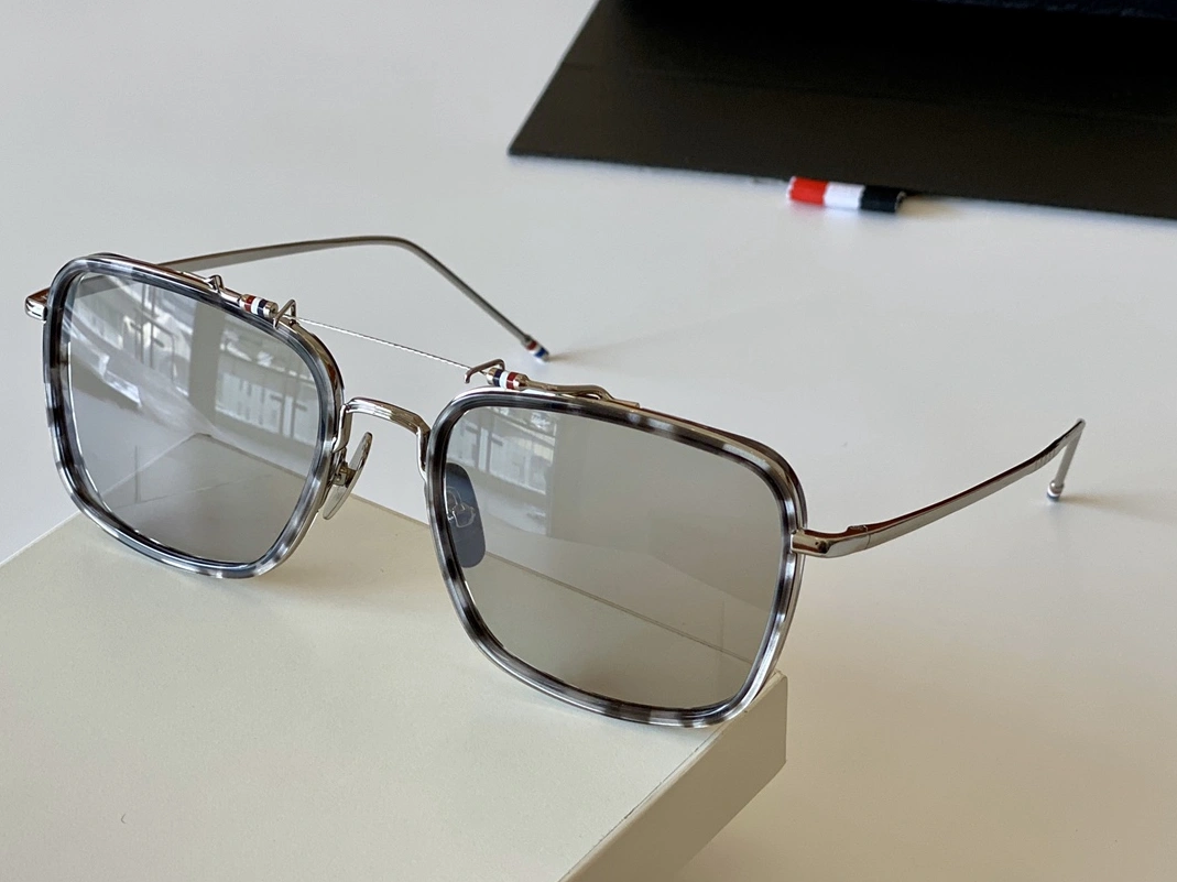 Flexible 1911 Thom Browne AAA Quality Sunglasses