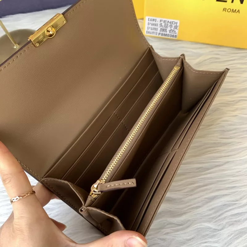Flexible 1949 Fendi AAA Quality Wallet For Women