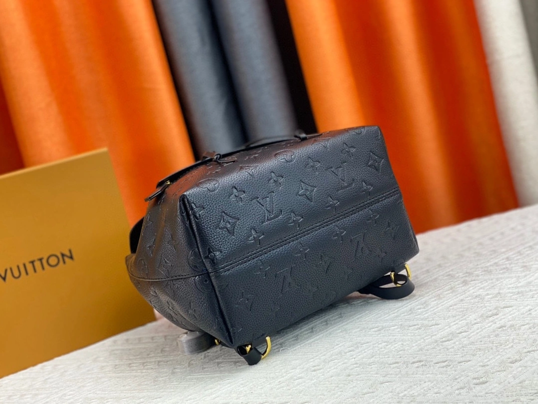 Flexible 2099 Louis Vuitton AAA Quality Backpacks For Women