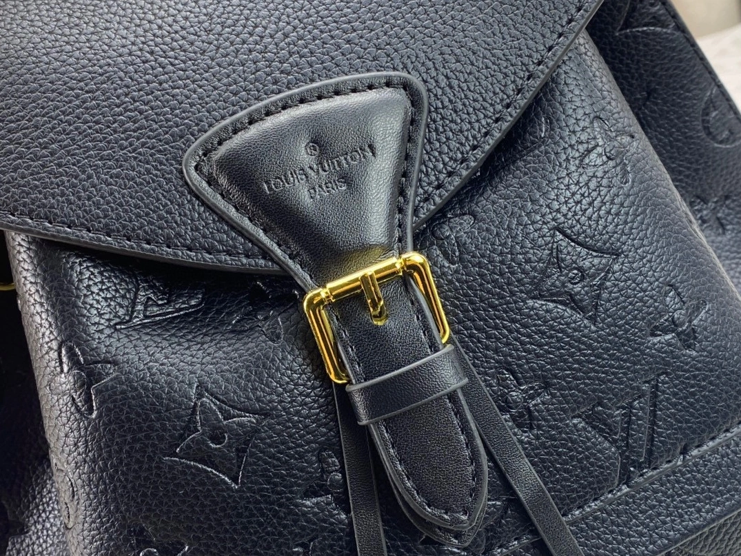 Flexible 2099 Louis Vuitton AAA Quality Backpacks For Women