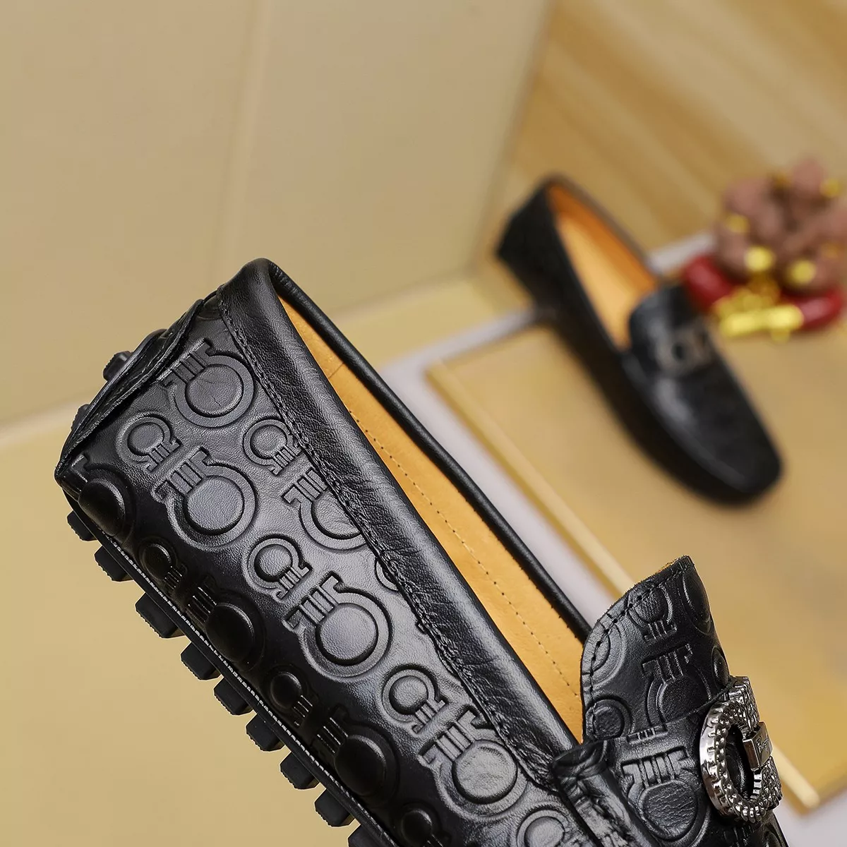 Flexible 2262 Salvatore Ferragamo Leather Shoes For Men