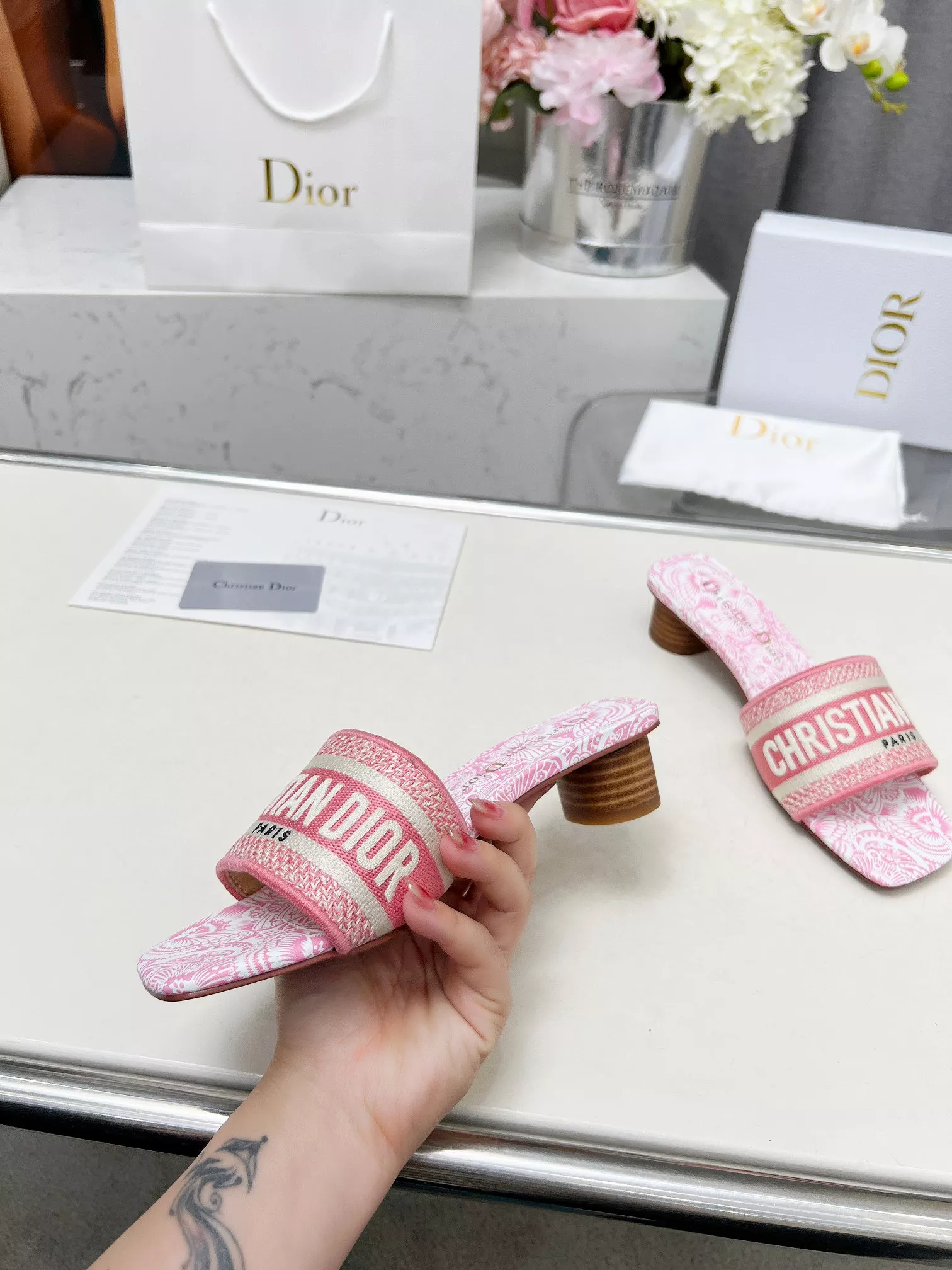 Flexible 2270 Christian Dior Slippers For Women