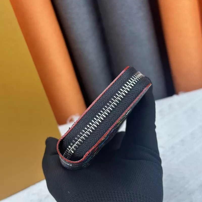Flexible 2303 Louis Vuitton LV Wallets
