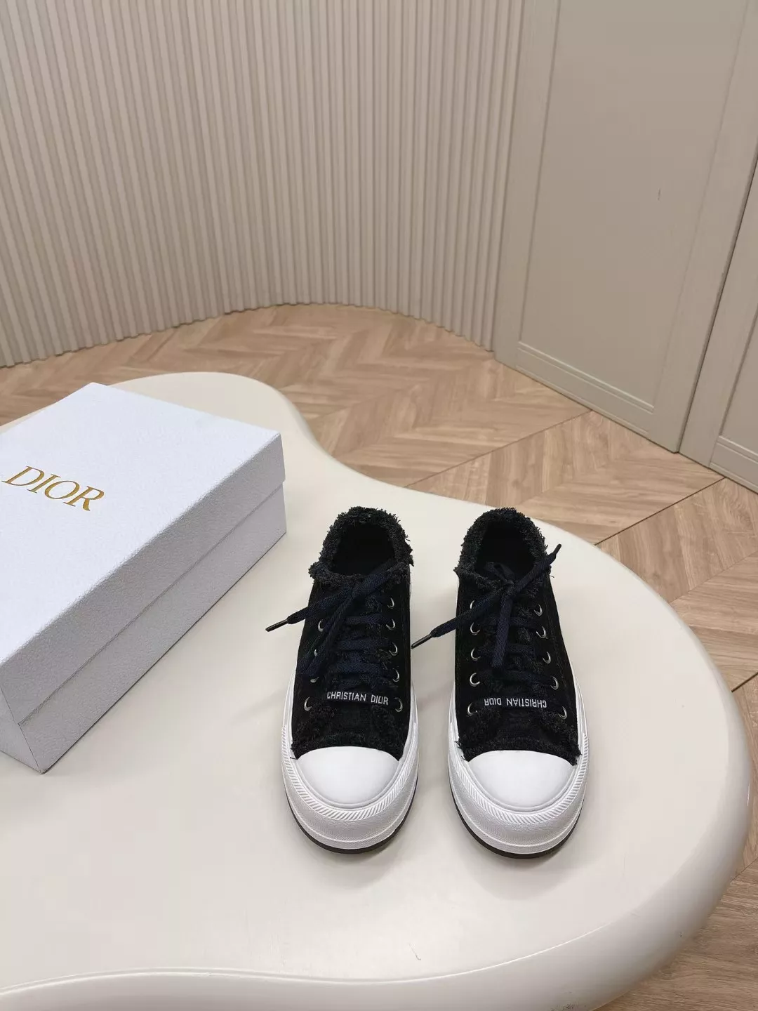 Flexible 2345 Christian Dior Casual Shoes For Women