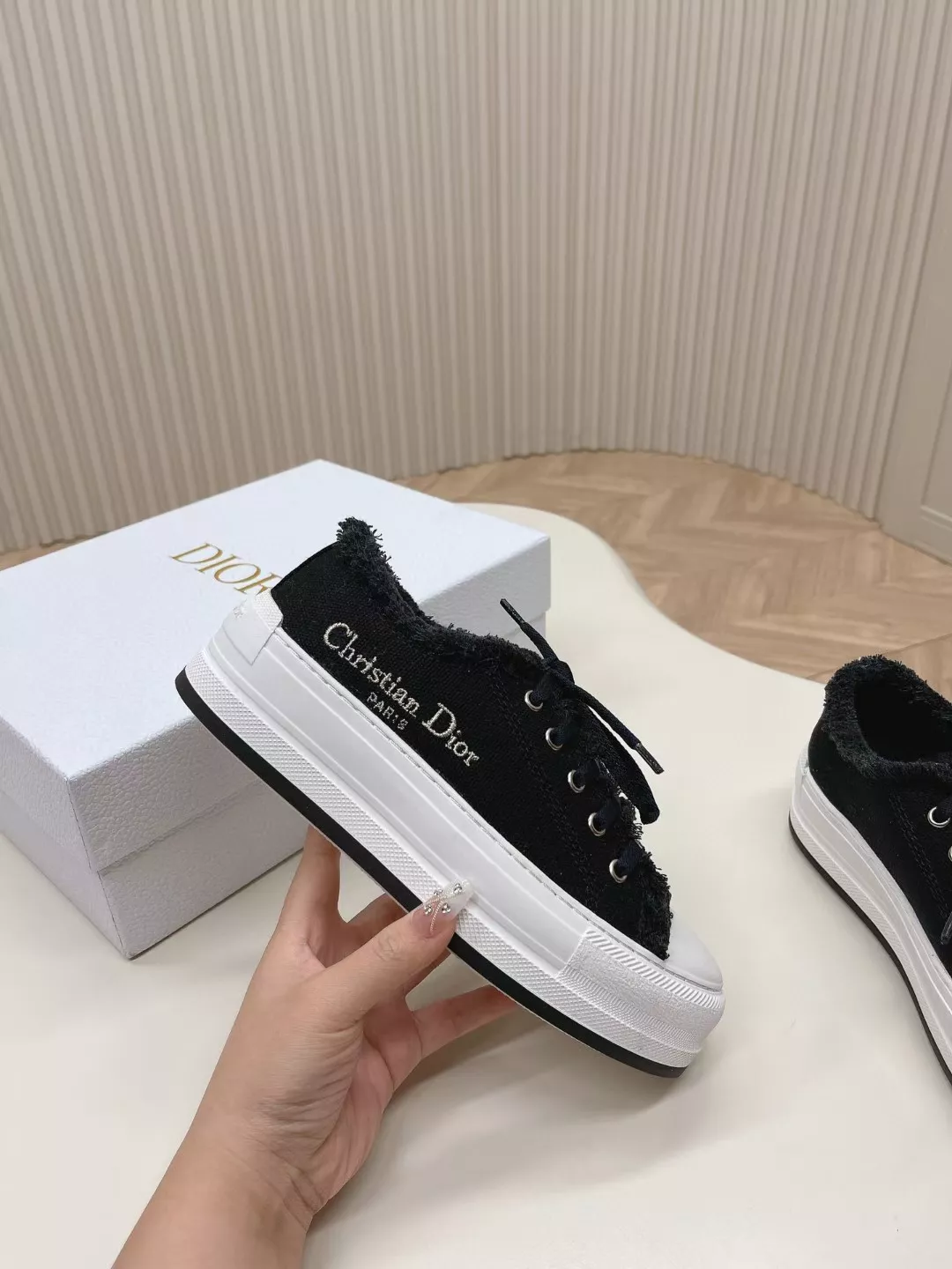 Flexible 2345 Christian Dior Casual Shoes For Women