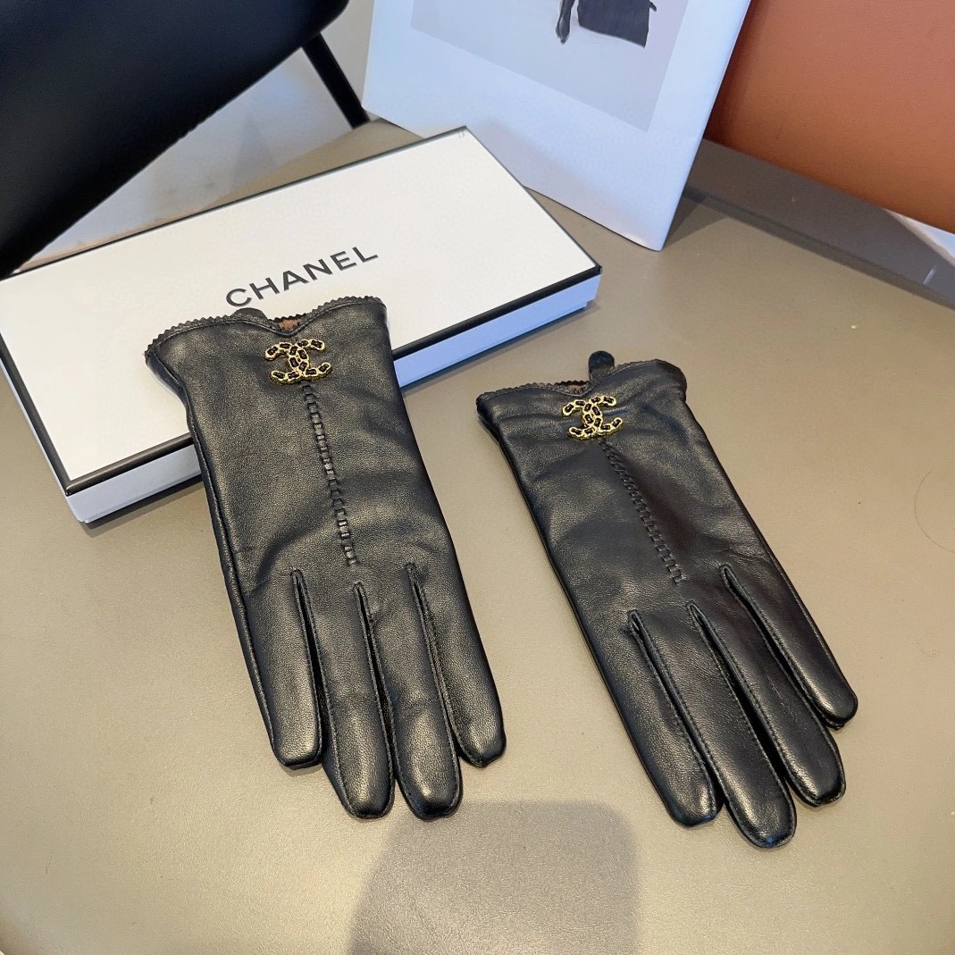 Flexible 2474 Chanel Gloves For Women
