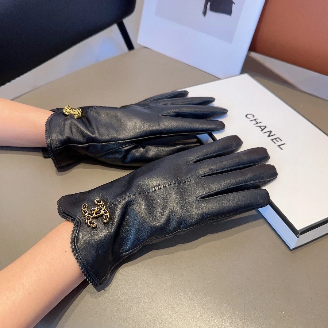 Flexible 2474 Chanel Gloves For Women