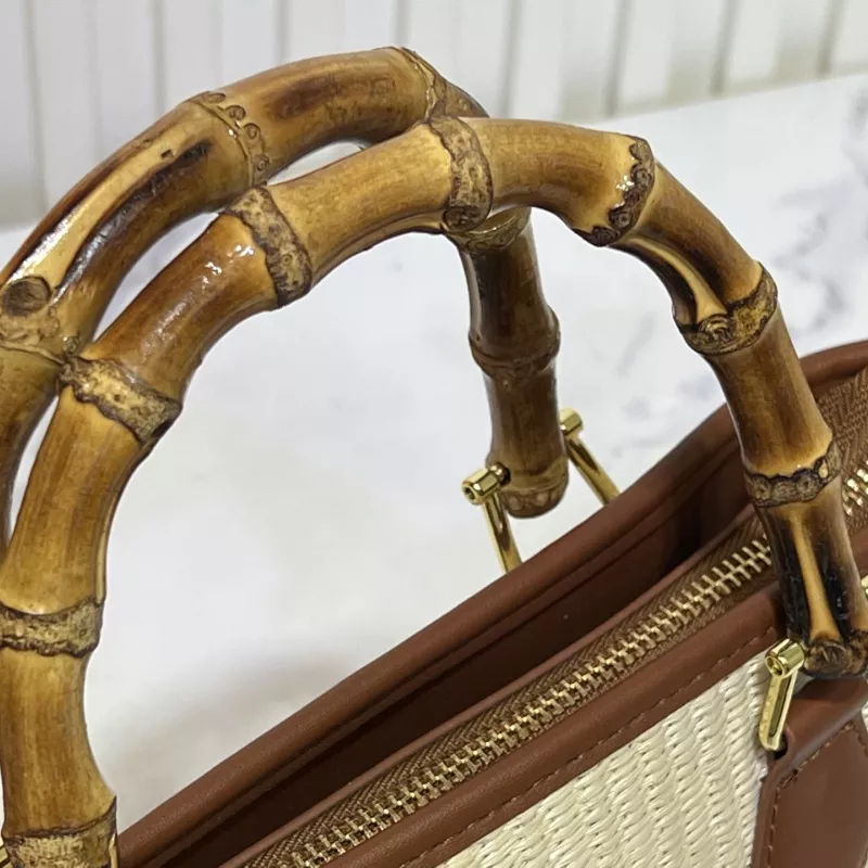 Flexible 2497 Louis Vuitton AAA Quality Handbags For Women