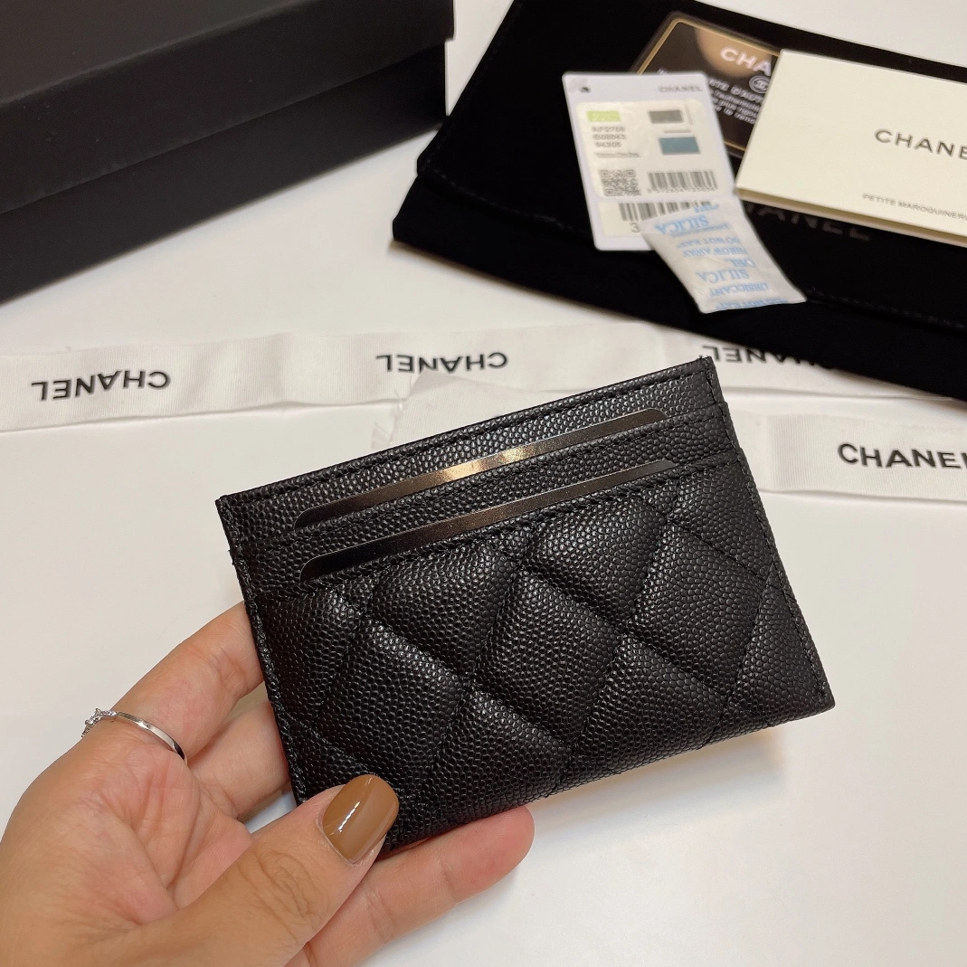 Flexible 2632 Chanel Card Case