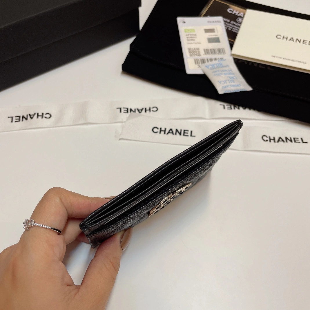 Flexible 2632 Chanel Card Case