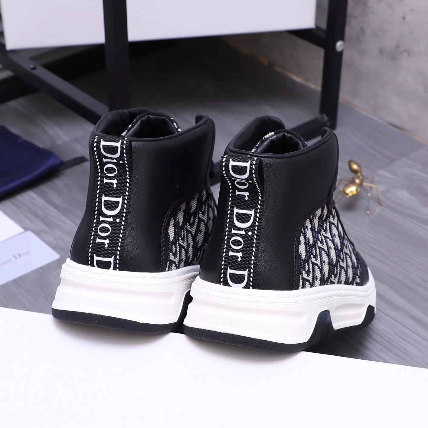 Flexible 2841 Christian Dior High Top Shoes For Men