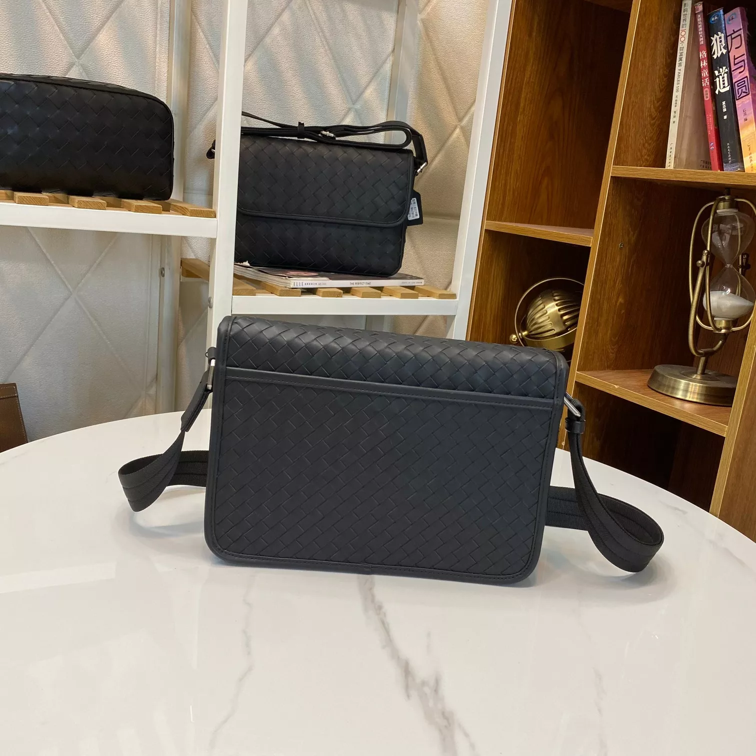 Flexible 2880 Bottega Veneta AAA Man Messenger Bags