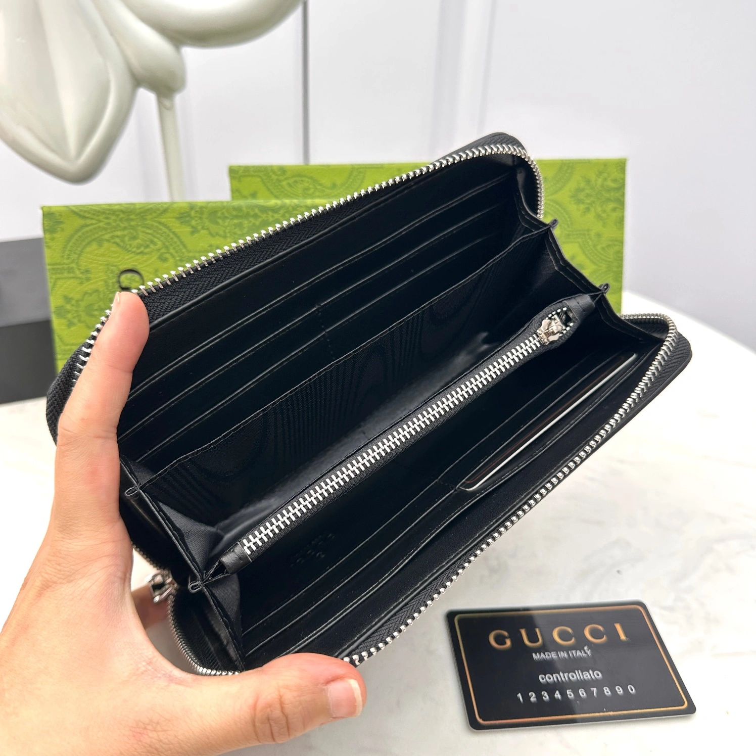 Flexible 2947 Gucci AAA Man Wallets