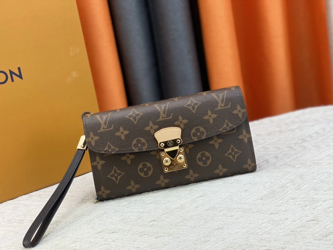 Flexible 3168 Louis Vuitton AAA Quality Wallets For Women