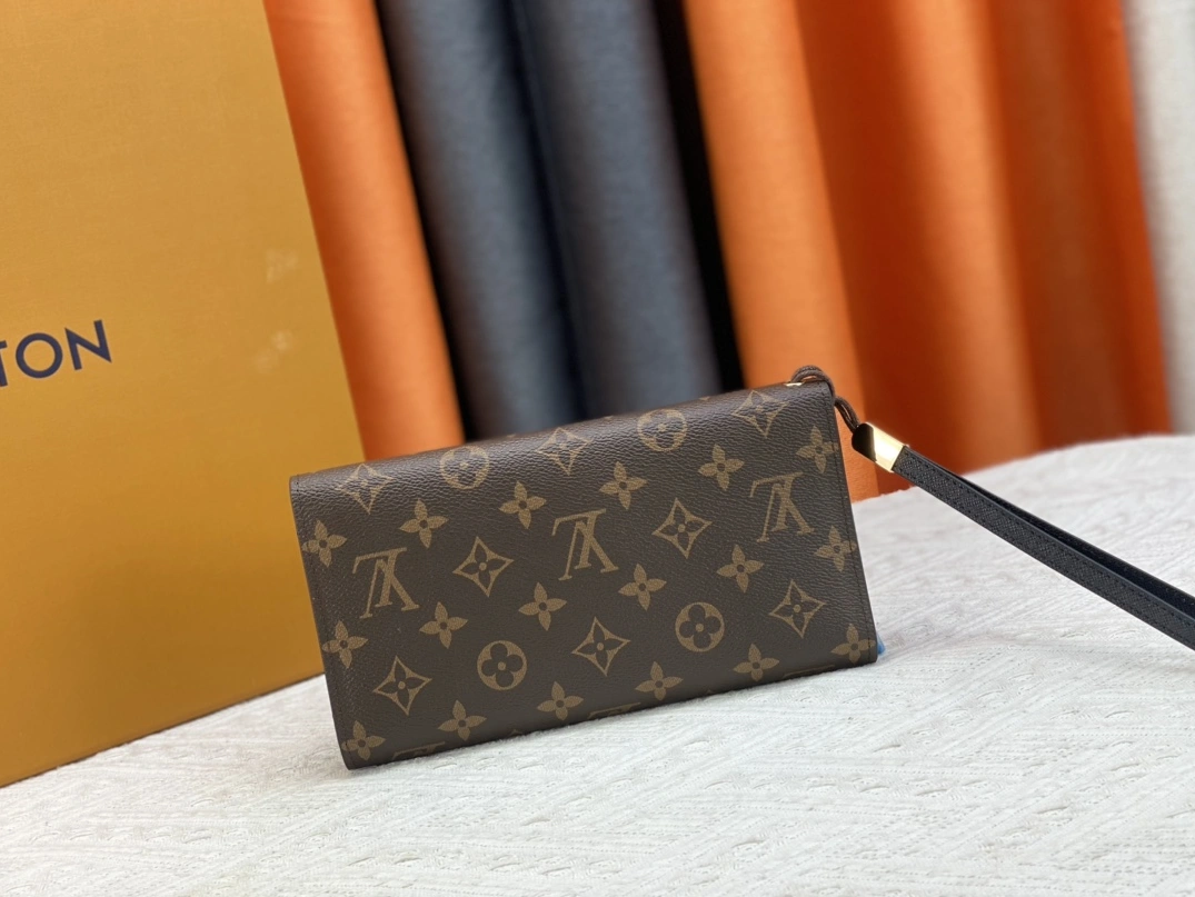 Flexible 3168 Louis Vuitton AAA Quality Wallets For Women