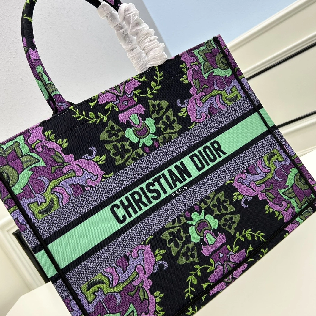 Flexible 353 Christian Dior AAA Quality Tote-Handbags For Women