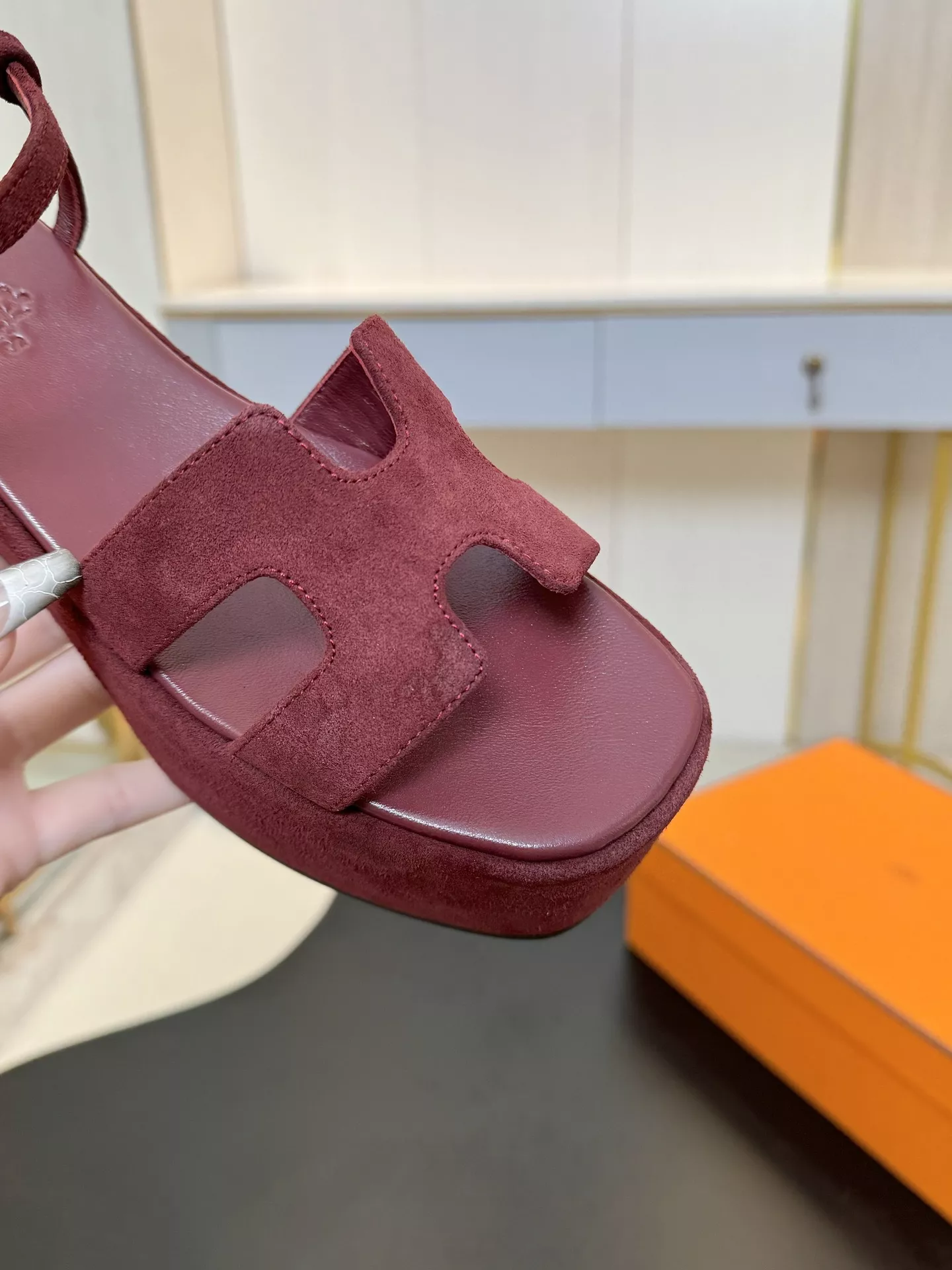 Flexible 368 Hermes Sandal For Women