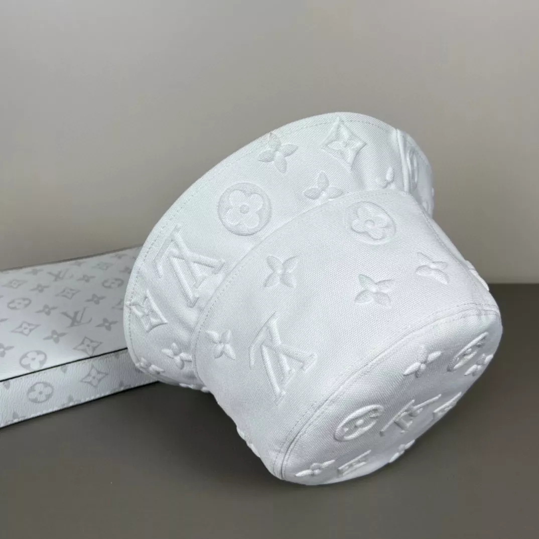 Flexible 3731 Louis Vuitton LV Caps