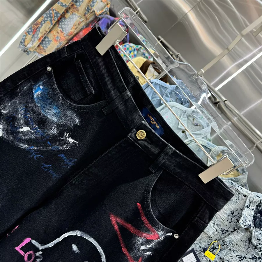 Flexible 3985 Louis Vuitton LV Jeans For Men