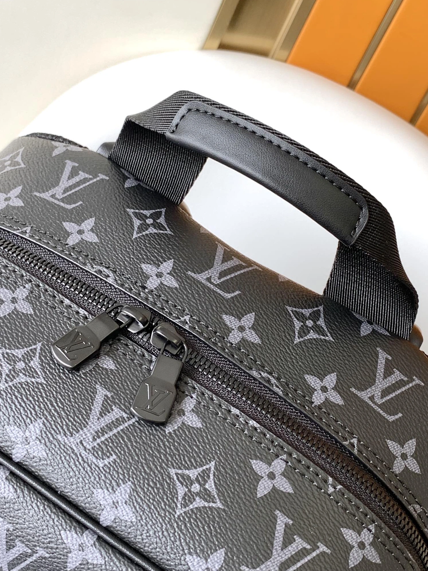 Flexible 4094 Louis Vuitton LV AAA Man Backpacks