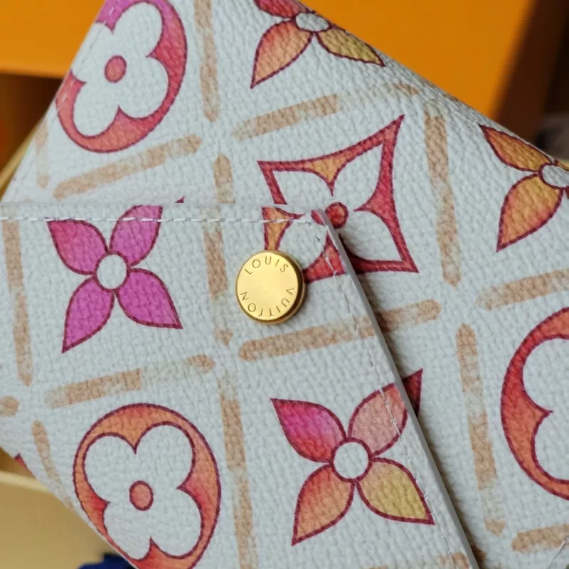 Flexible 412 Louis Vuitton AAA Quality Card Case