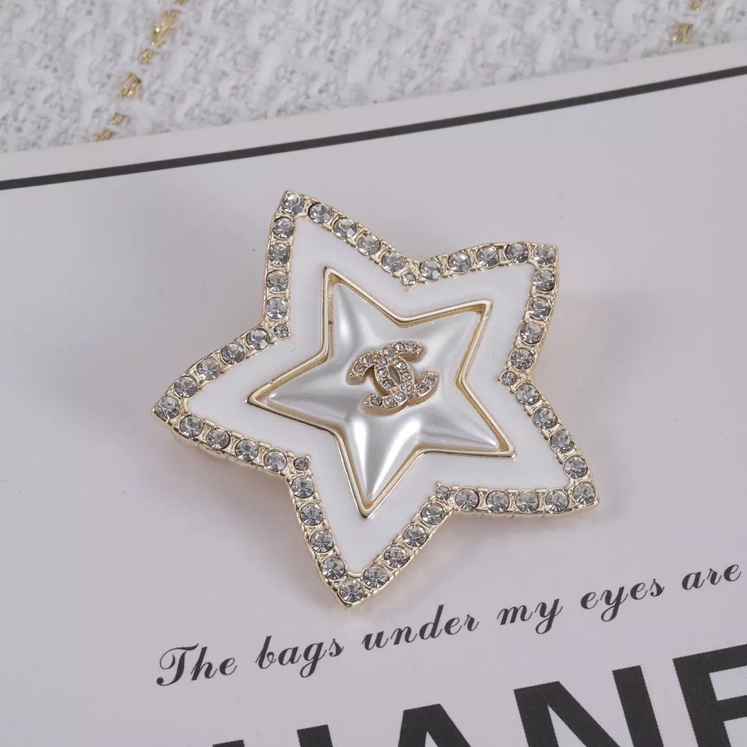 Flexible 4147 Chanel Brooches For Women
