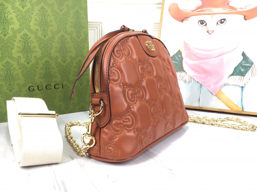 Flexible 4227 Gucci AAA Quality Messenger Bags For Women