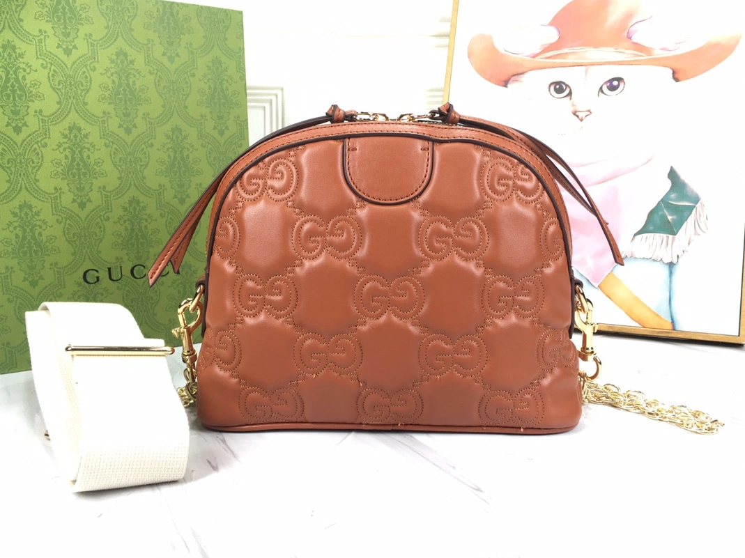 Flexible 4227 Gucci AAA Quality Messenger Bags For Women