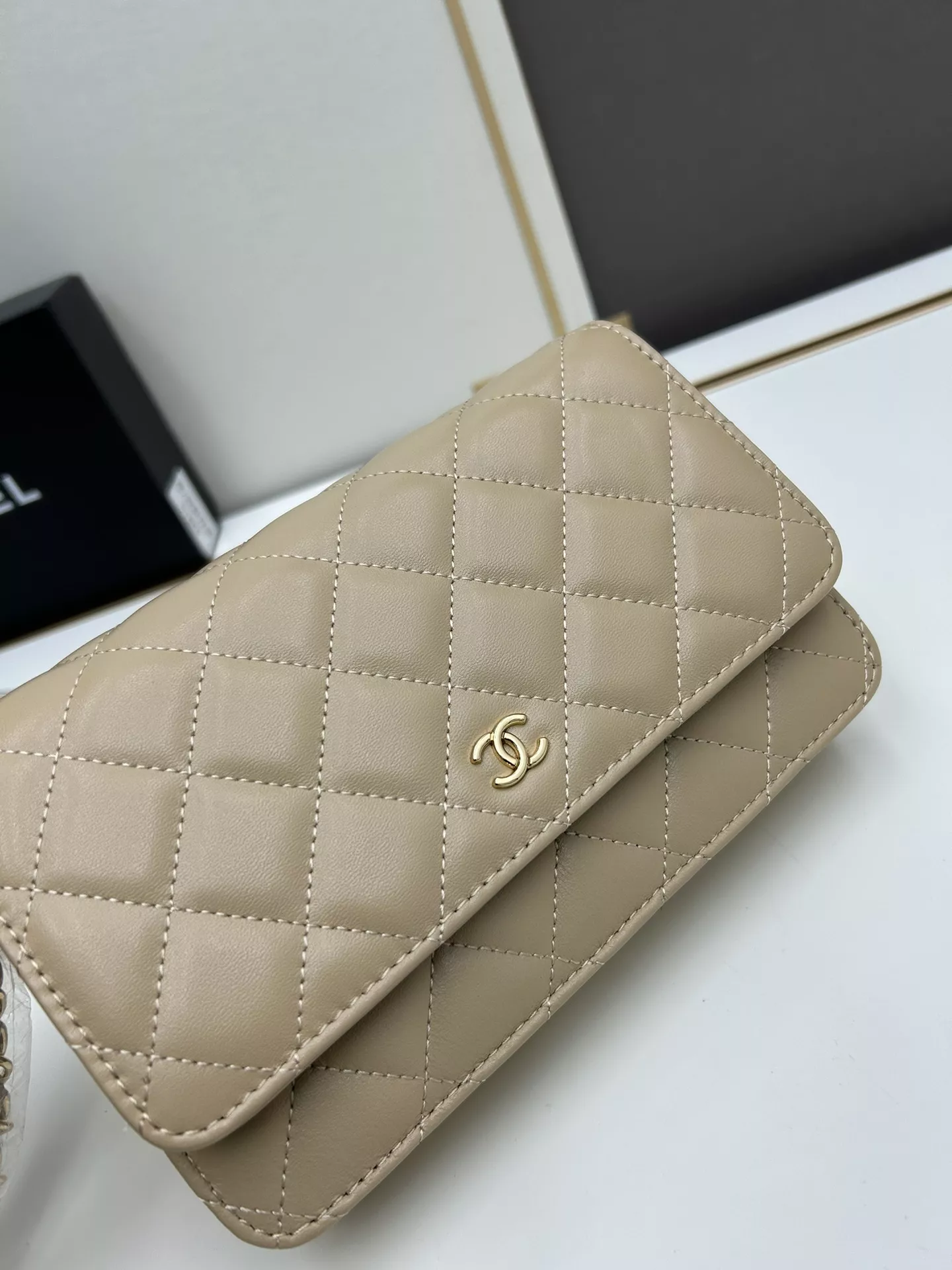 Flexible 4507 Chanel AAA Quality Messenger Bags For Women