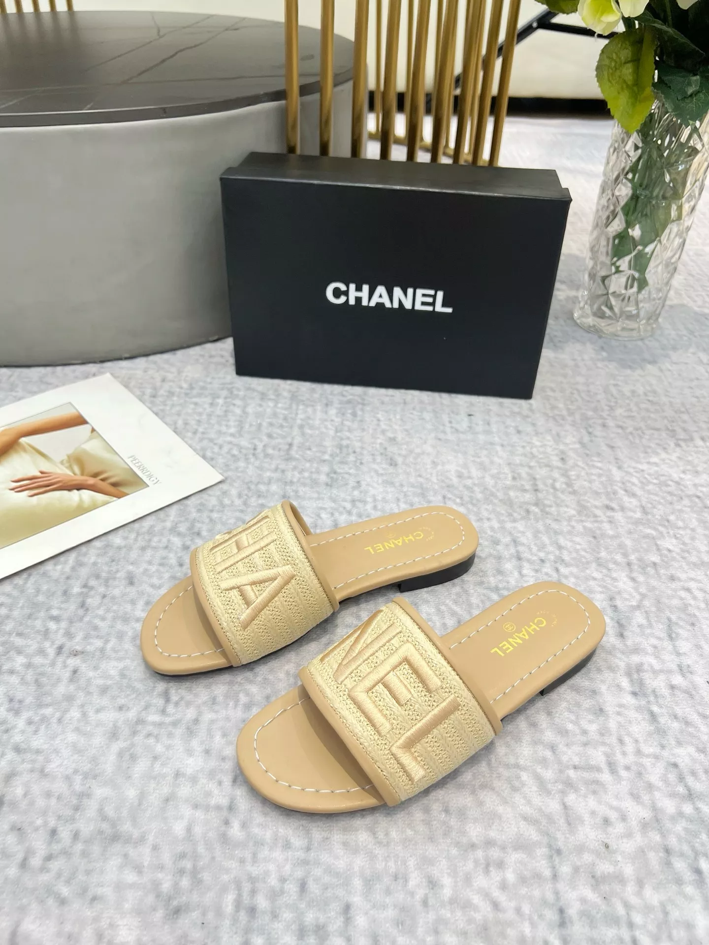 Flexible 4622 Chanel Slippers For Women