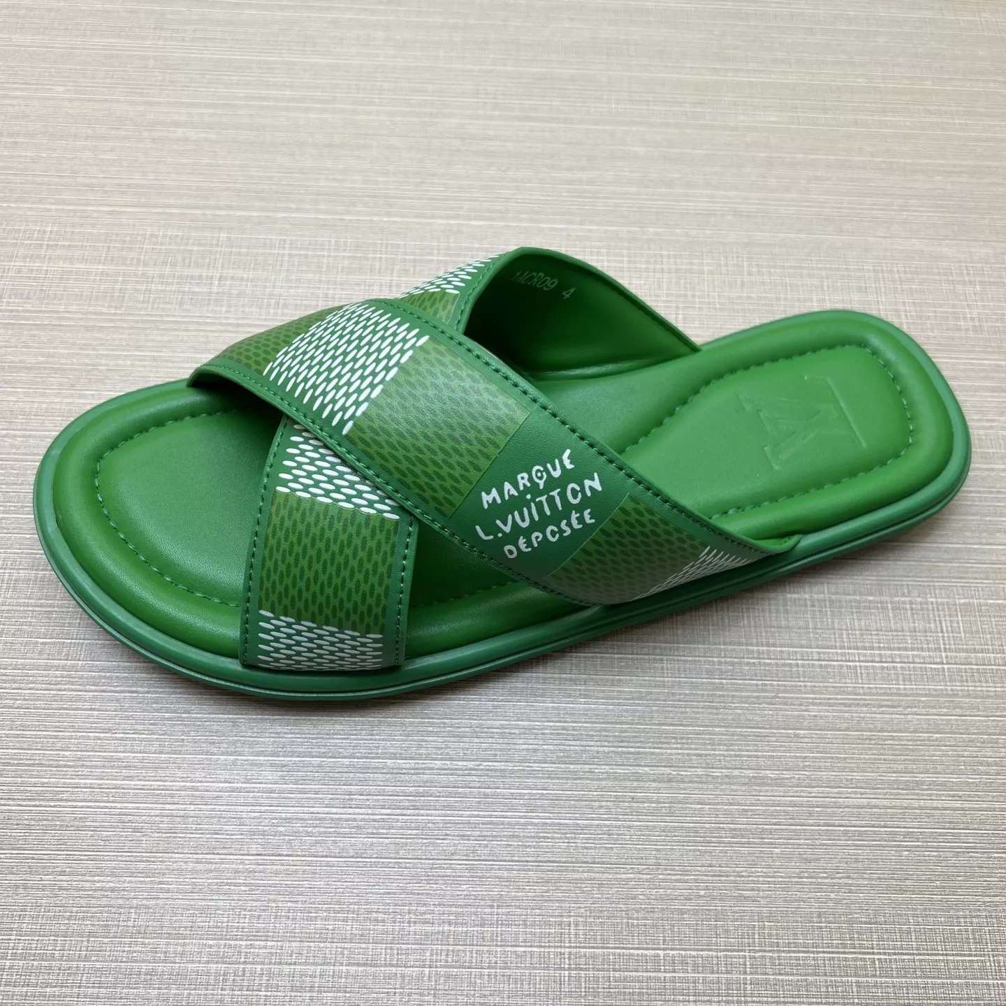 Flexible 4628 Louis Vuitton Slippers For Men