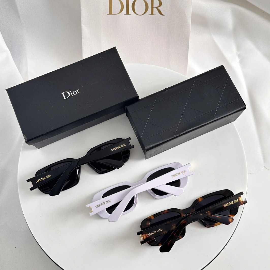 Flexible 5027 Christian Dior AAA Quality Sunglasses
