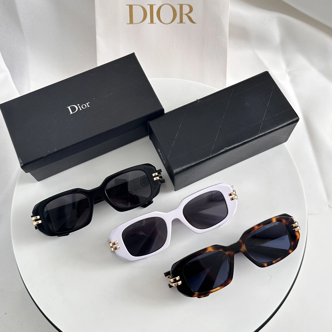 Flexible 5027 Christian Dior AAA Quality Sunglasses