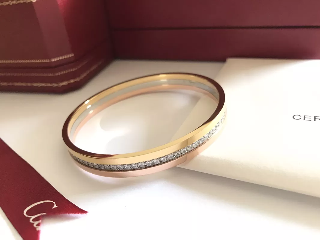Flexible 5039 Cartier bracelets