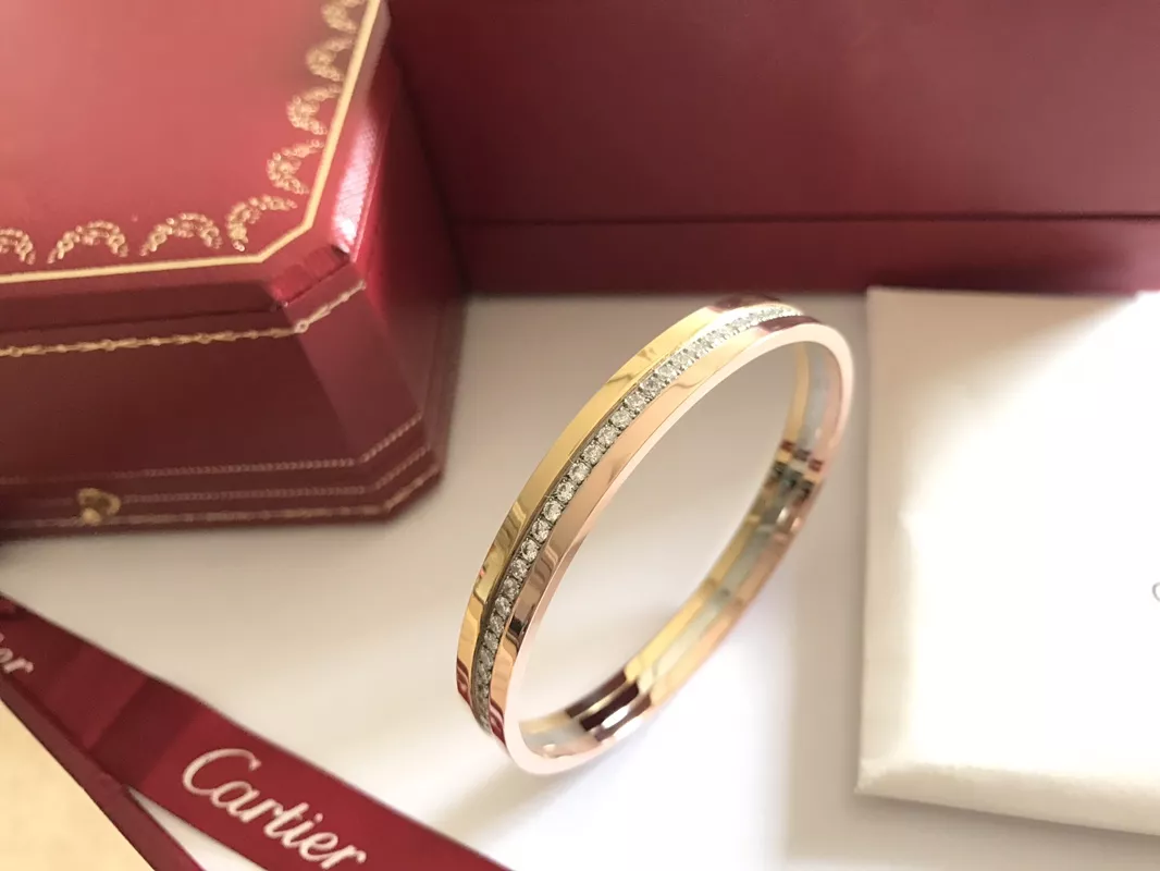Flexible 5039 Cartier bracelets