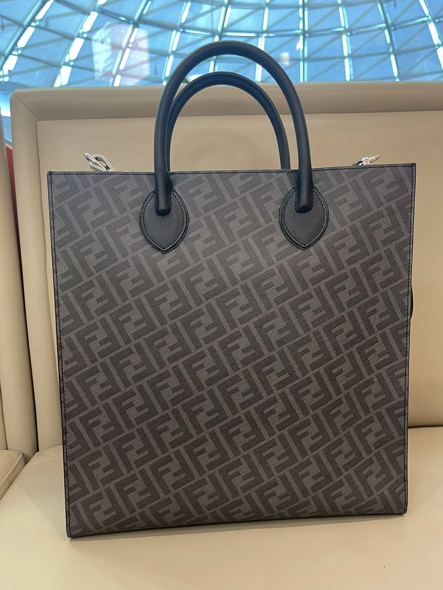 Flexible 5065 Fendi AAA Quality Handbags For Unisex