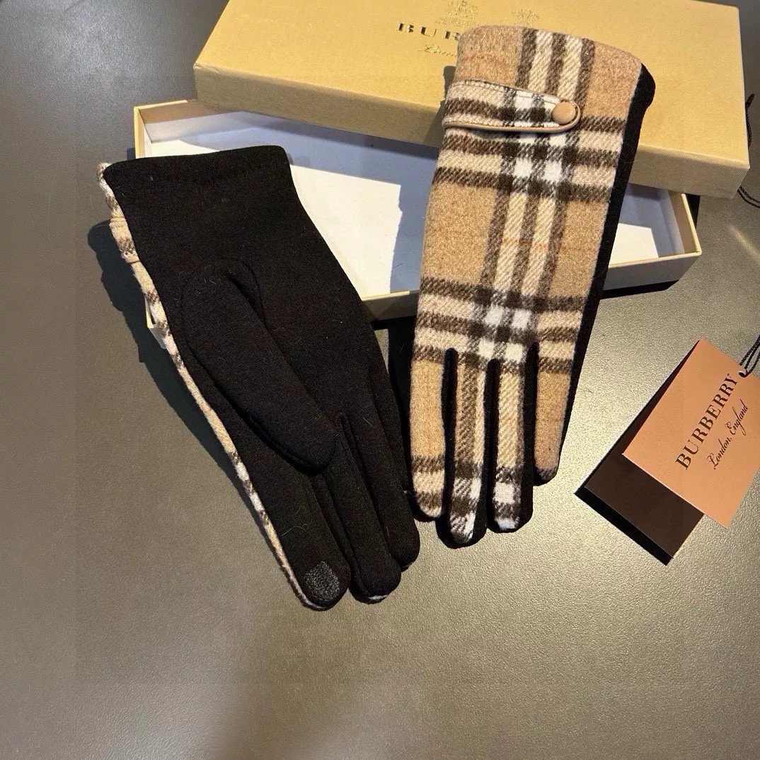 Flexible 5200 Burberry Gloves
