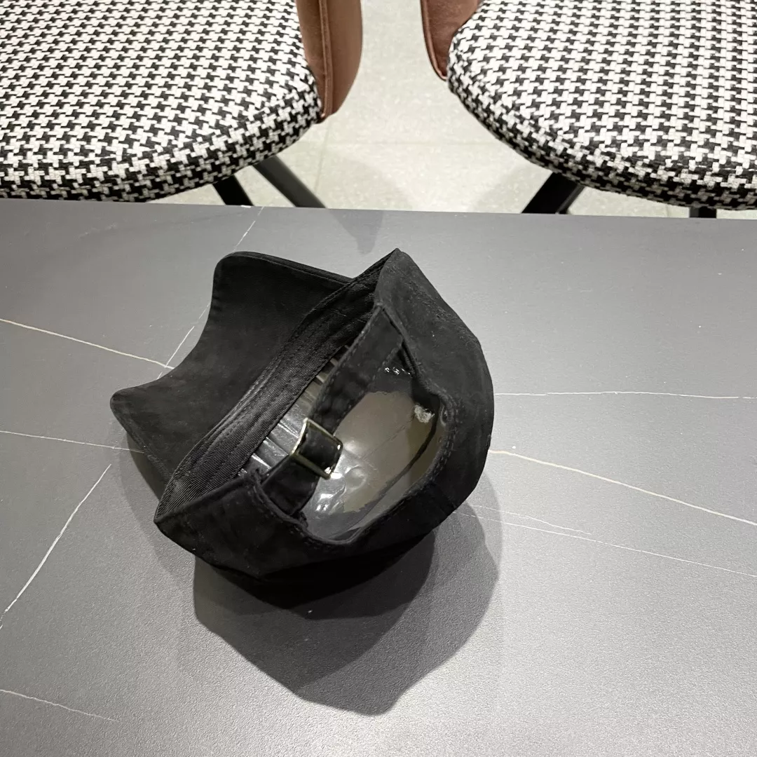 Flexible 5353 Balenciaga Caps