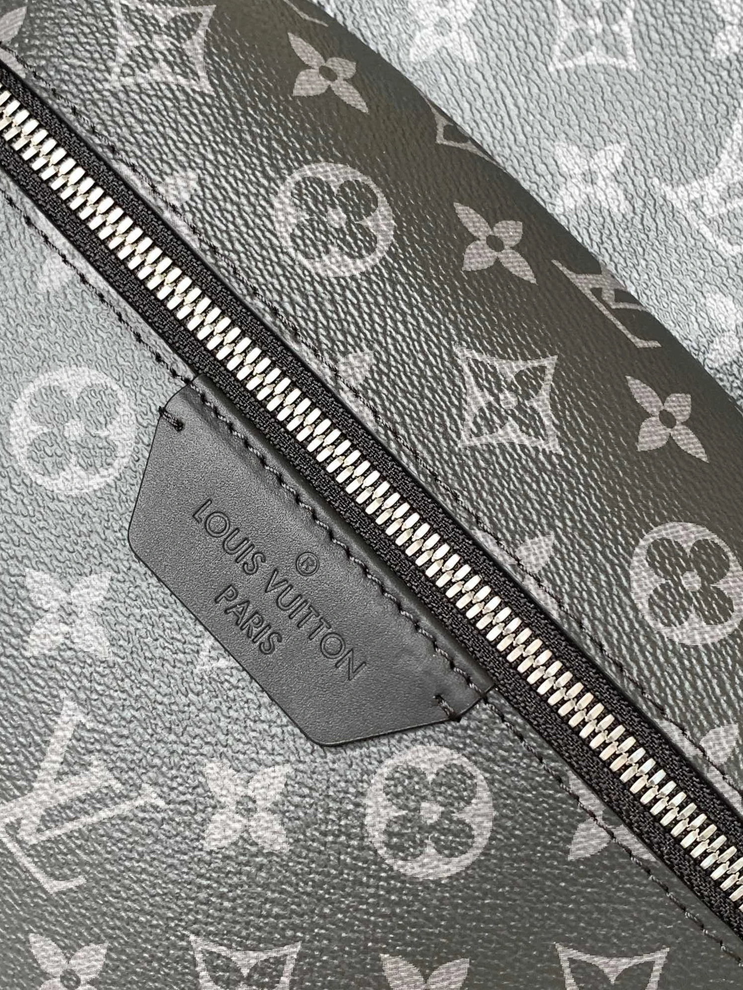 Flexible 5365 Louis Vuitton LV AAA Man Backpacks