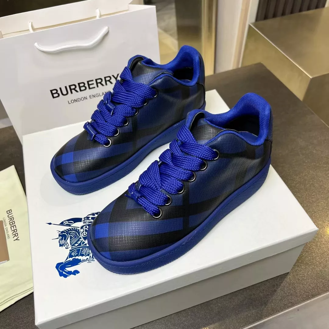 Flexible 550 Burberry Casual Shoes For Men