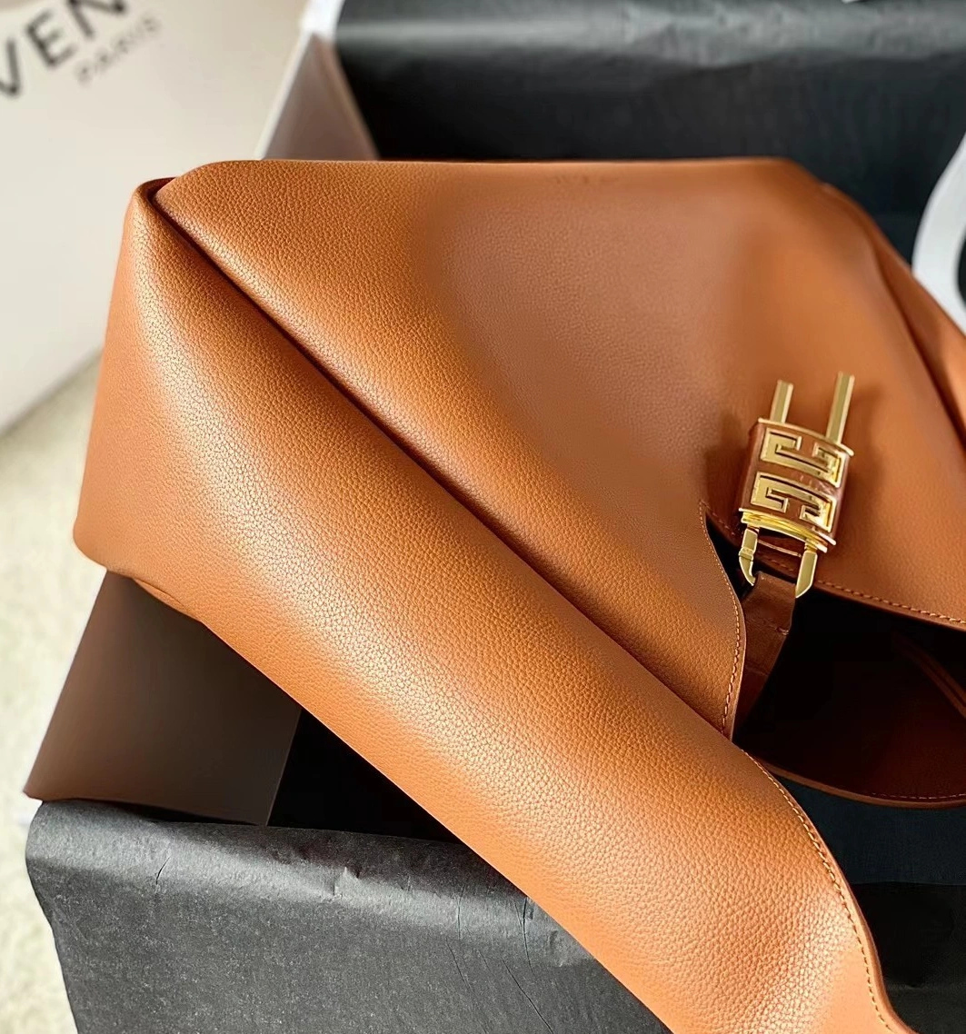 Flexible 5708 Givenchy AAA Quality Shoulder Bags For Women