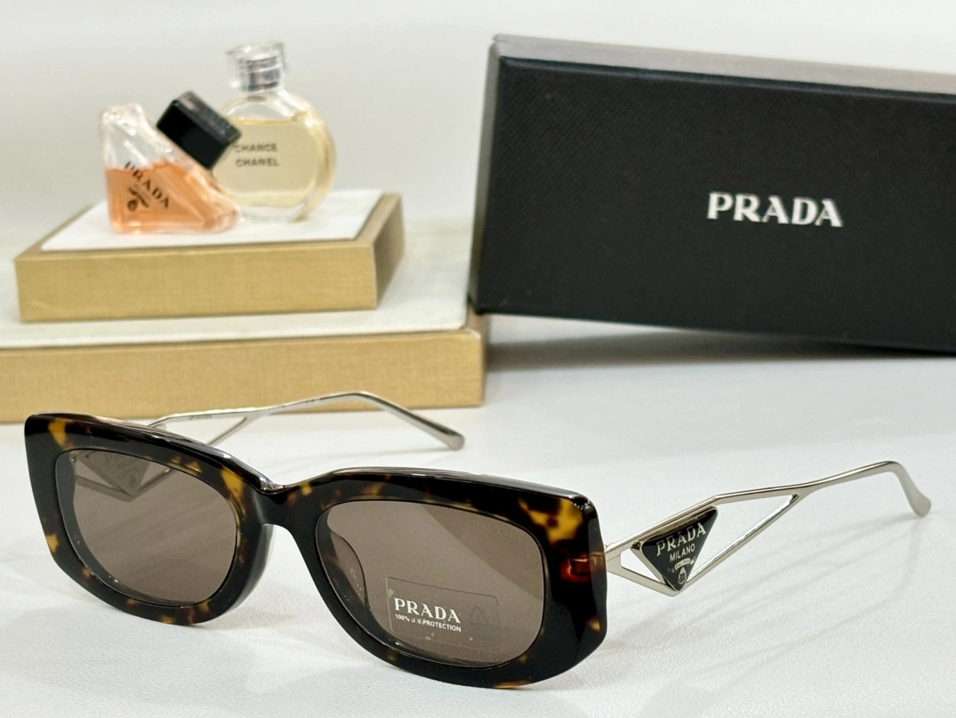 Flexible 5726 Prada AAA Quality Sunglasses